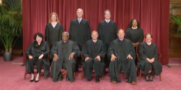 Tennessee Democrat Seeks to Impeach Justice John Roberts for Politicizing the Supreme Court